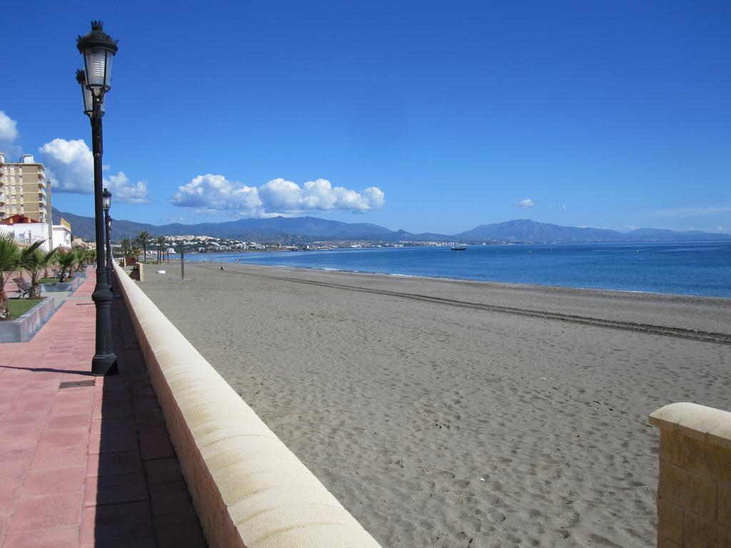 Apartamento 409 Marina Real Puerto De La Duquesa Playa Manilva Exterior photo